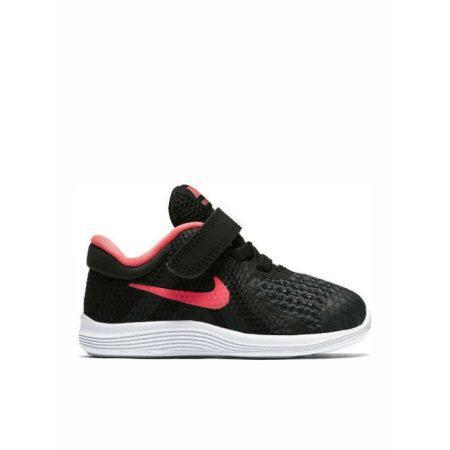 Nike Revolution 4 (943308-004)