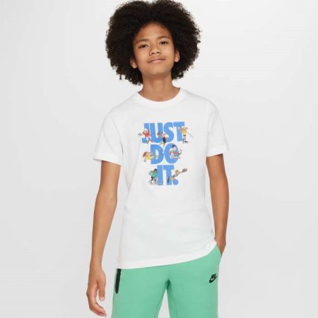 Nike Sportswear T-Shirt (FN9667-100)